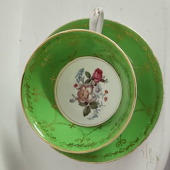 Ye Old English Grosvenor Jackson & Gosling Bone China Cup, Saucer - Picture 5 of 5